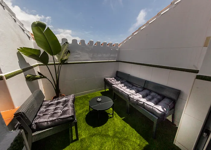 Hostal Apartamentos Abril