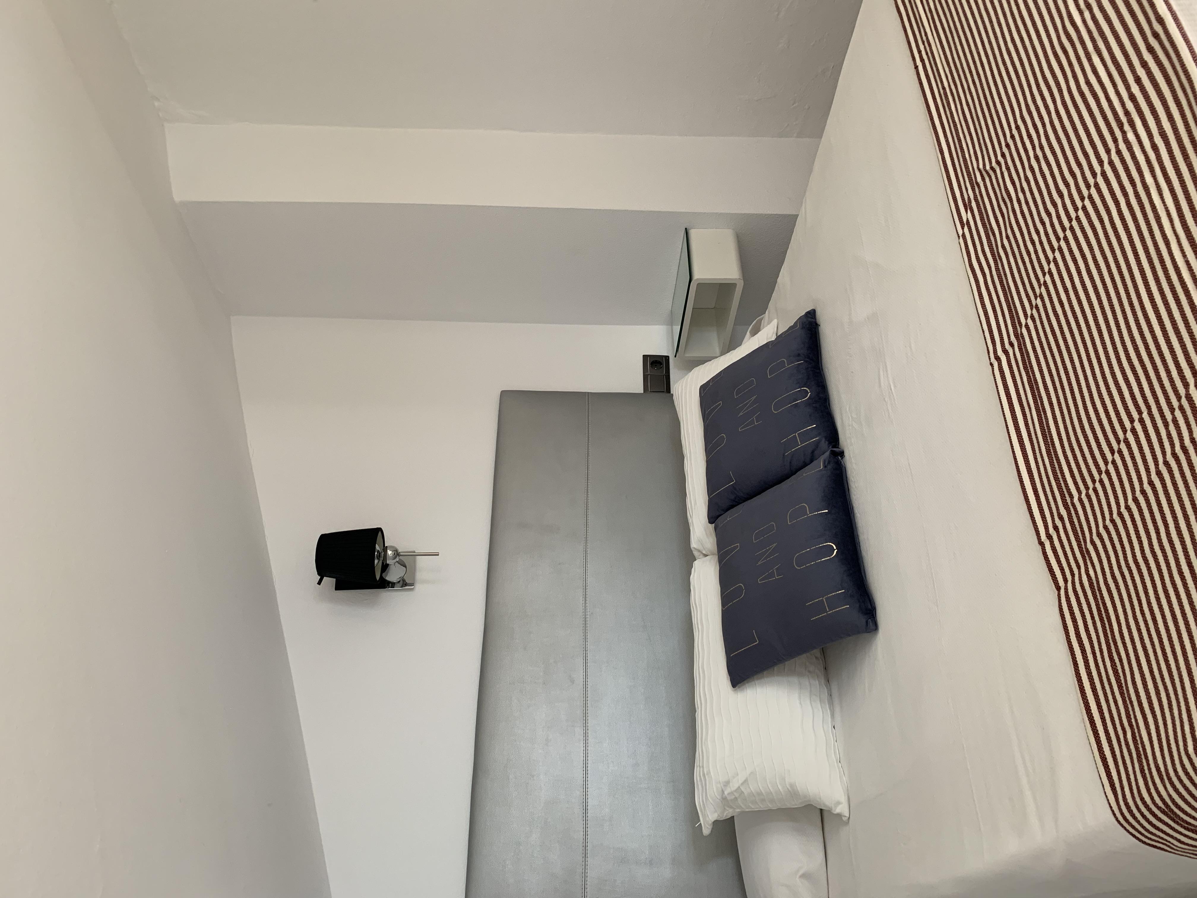 Guest house Abril 2*